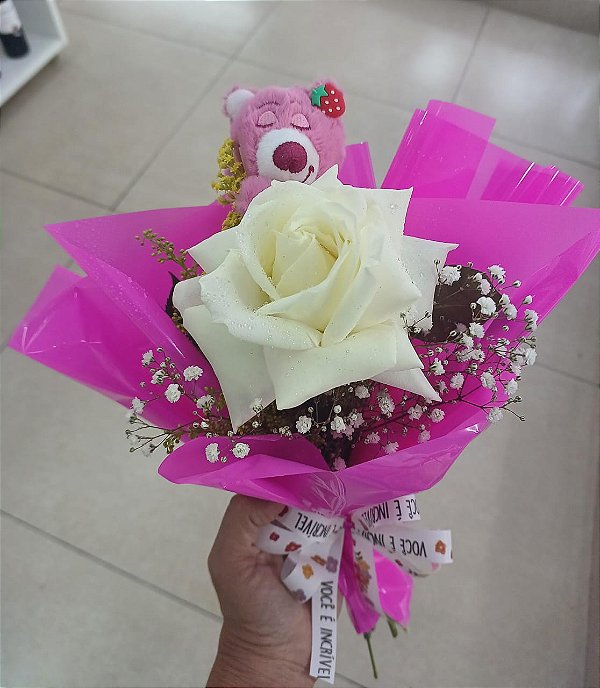 Mimo Moranguinho com Rosa Branca