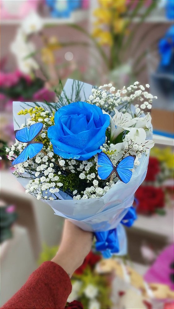 Rosa Azul Premium com Borboleta