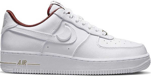 NIKE AIR FORCE 1 07 SE SISTERHOOD