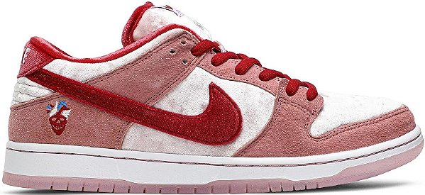NIKE SB DUNK LOW PRO STRANGE LOVE