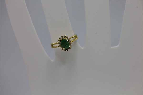 Anel de Esmeralda em prata banhado a ouro
