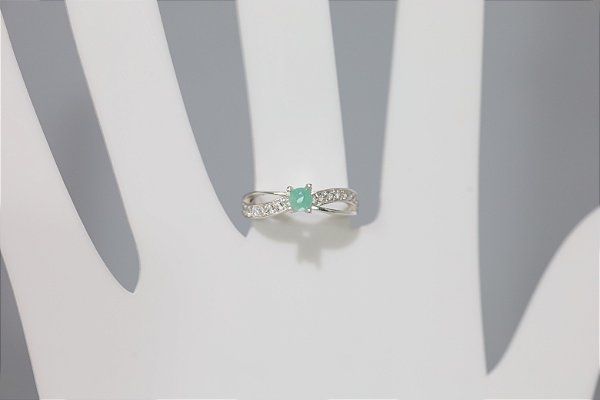 Anel de Esmeralda em prata