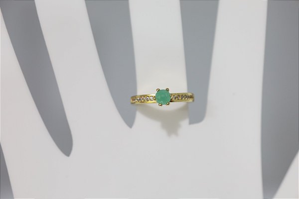 Anel de Esmeralda em prata banhado a ouro