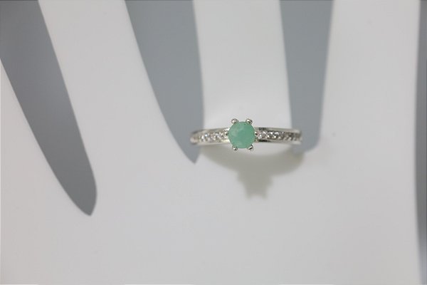 Anel de Esmeralda em prata