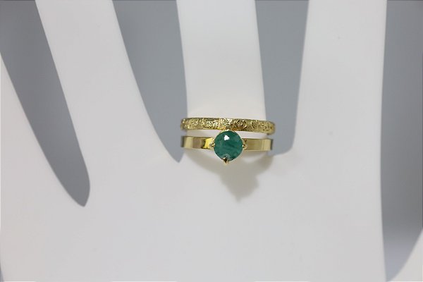 Anel de Esmeralda em prata banhado a ouro