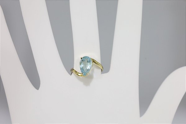 Anel de prata banhado a ouro com topazio natural