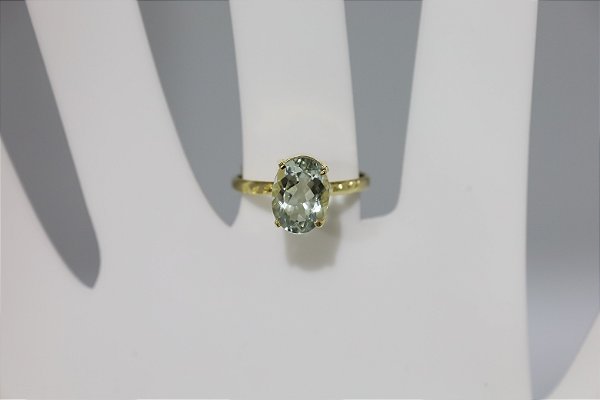 Anel de prasiolita natural em prata banhado a ouro