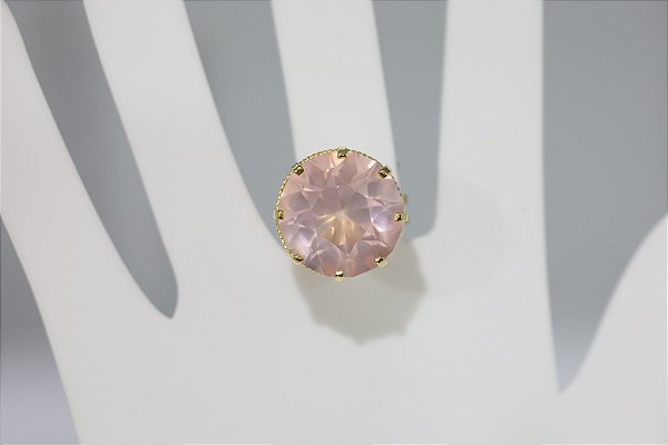 Anel de quartzo rosa natural em prata banhado a ouro