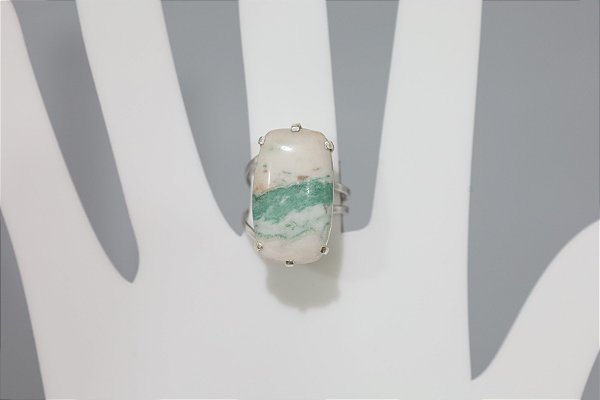 Anel de jadeita natural em prata, ajustavel