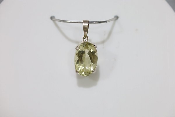 Pingente em prata com Green Gold natural
