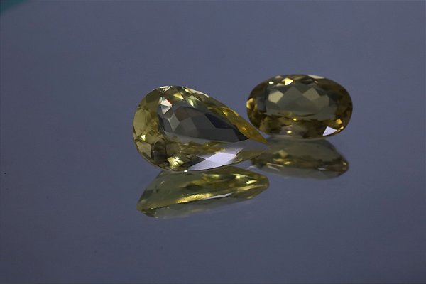 Green Gold 24.08cts, 15.34cts