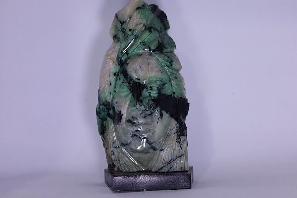 Escultura Indio em Esmeralda Kg 1.5 ALT 18cm