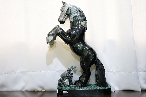 Cavalo Grande em Esmeralda Alt 53cm 16kg