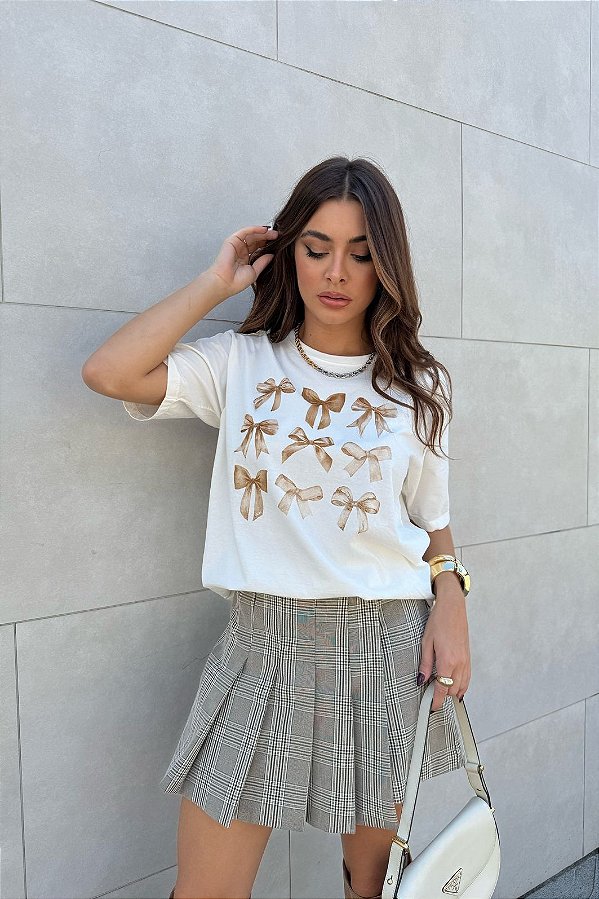 T-SHIRT LAÇO DOURADO
