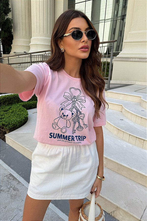 T-SHIRT PREMIUM CHAVEIRO ROSA