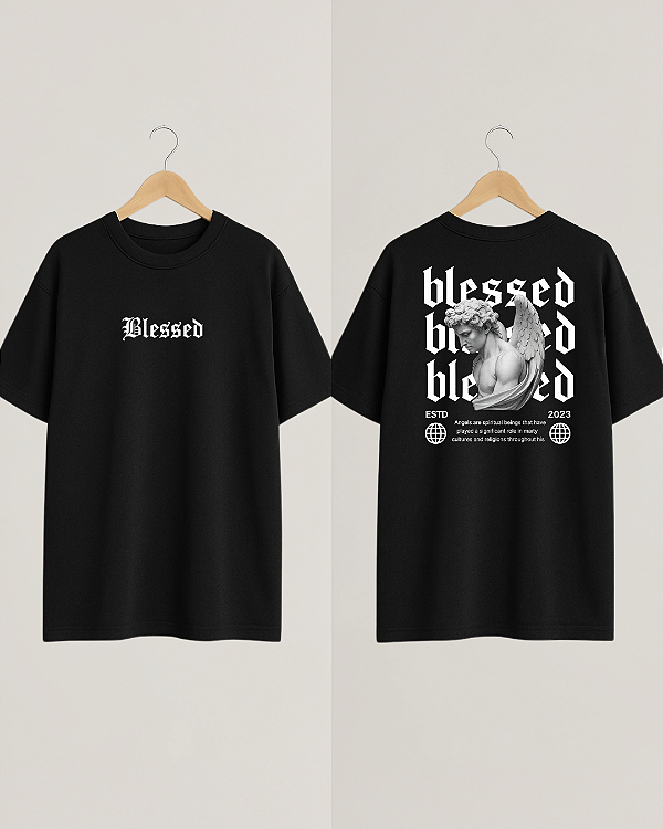 Camiseta Oversized Estampada Blessed