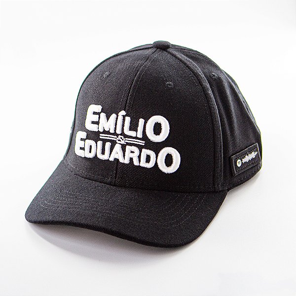 Boné Preto Emílio & Eduardo – Logo Oficial Bordado