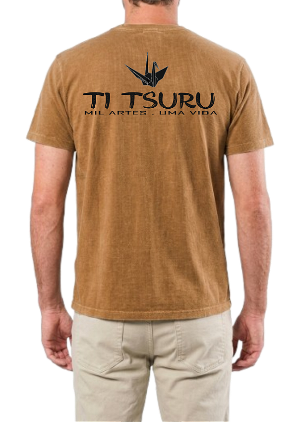 Camiseta - Camelo Estonado - TiTsuru - Kuro Arte