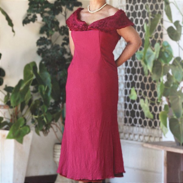 Vestido festa bordô, GG