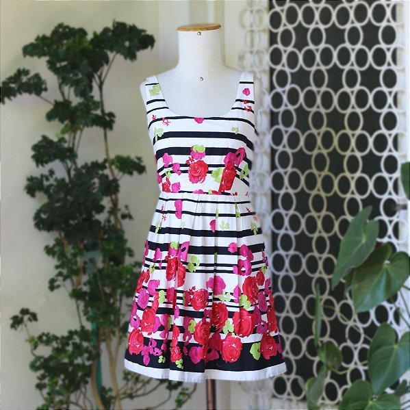 Vestido festa rodado, P