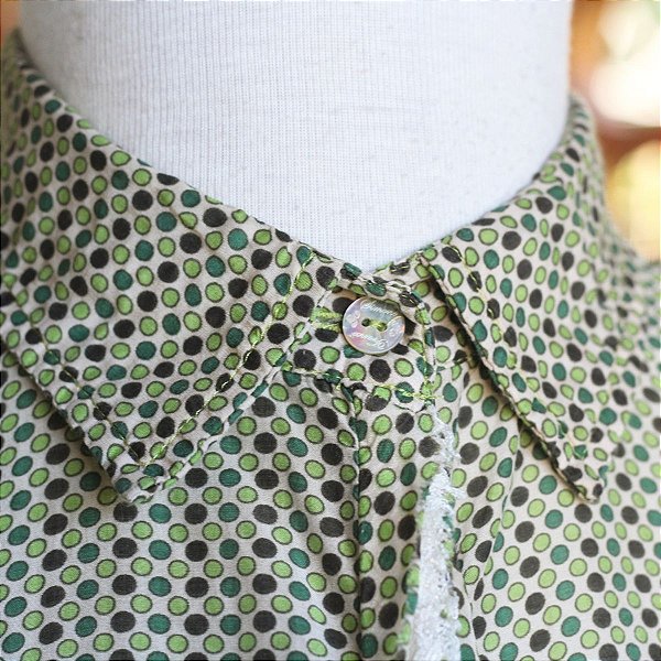 Camisa longa verde poá P