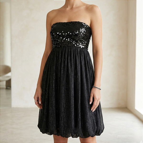 Vestido preto balonê y2k P