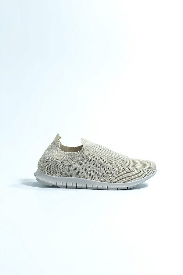 TENIS VANUCIA EM KNIT