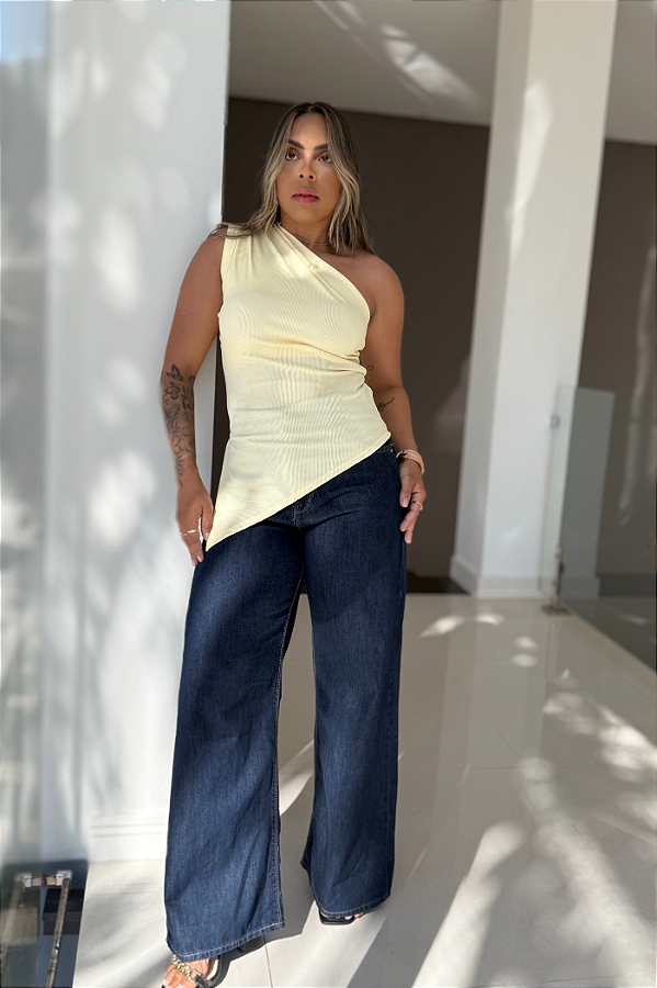 Regata Canelada Alça Drapeado e Fenda Lateral 3909