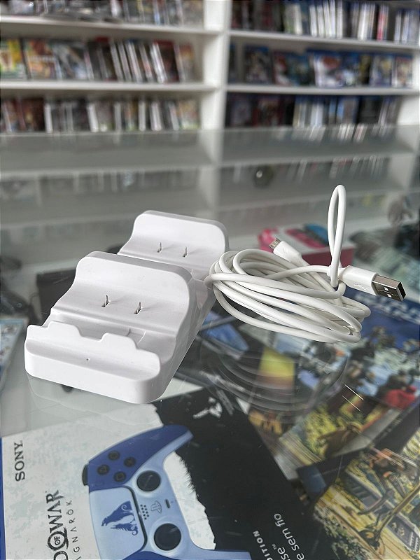BASE CARREGADORA XBOX ONE BRANCA - SEMI NOVA