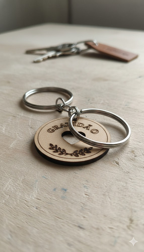 Kit de 100 Chaveiros em Mdf 3mm Gratidão + Coração Vazado + Ramo de folhas Cor Cru Cód.1410