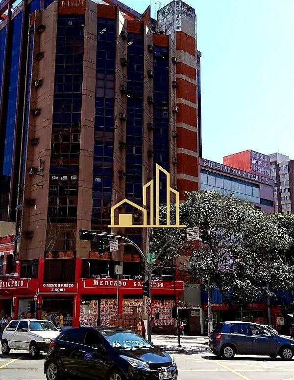 Sala Comercial Andar Inteiro no Centro de Campinas 2 banheiros 1 Copa 118.00m²