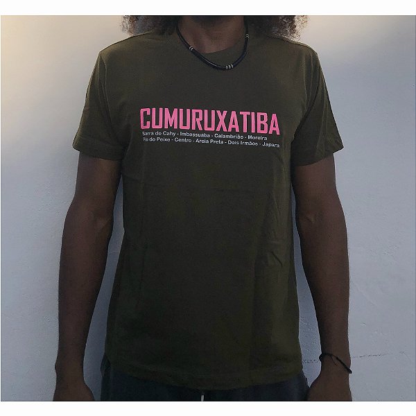 Camisa Premium Cumuruxatiba Praias Verde Musgo