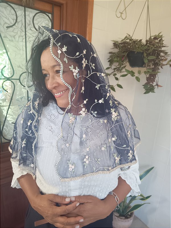 Véu de Missa Católico Tradicional oval Bordado Stella Maris marinho e dourado luxo