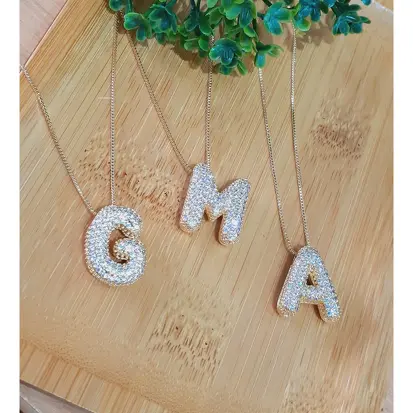 Gargantilha com Letra Cravejada 21mm Corrente Veneziana de 0,8mm 40cm + Alongador