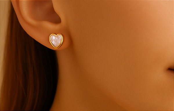 Brinco Ponto de Luz em coração