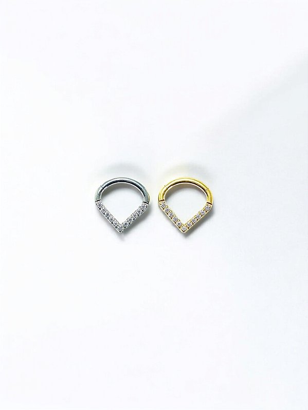 Argola Gota Frontal Cravejado de Zircônias Titânio