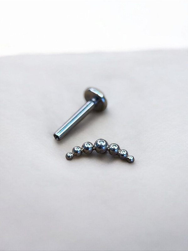 Cluster com Esferas Mini Titânio