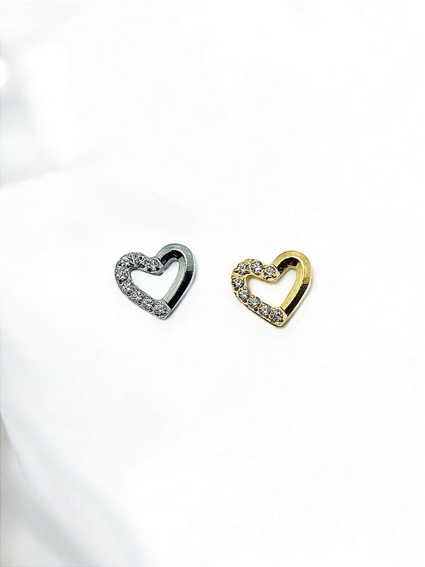 Labret Coração Meio Cravejado Titânio