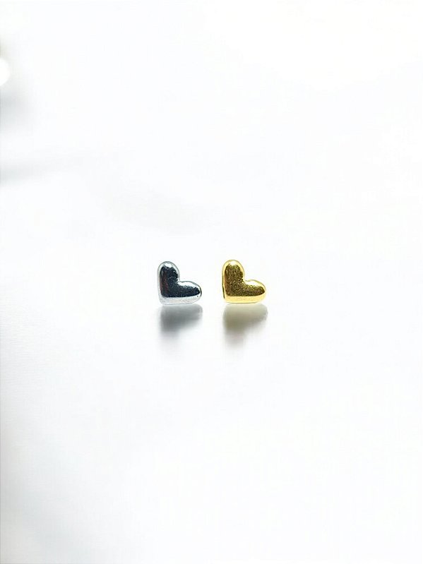 Labret Coração Liso Mini Titânio