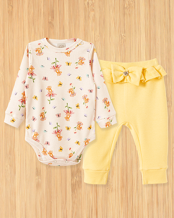 Conjunto Body Manga Longa e Calça Bebê Estampa Coelhinhos e Margaridas
