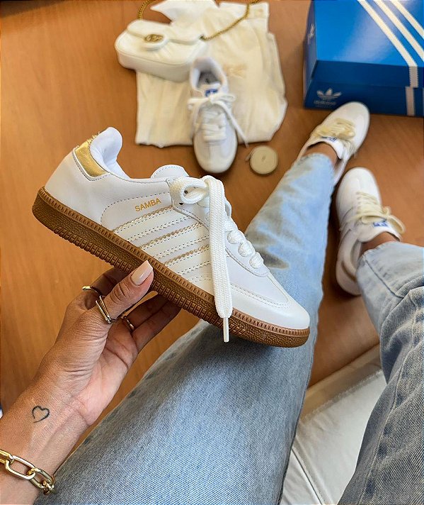 Tênis Adidas Samba OG branco/dourado - Linha Premium