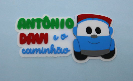 Aplique Nome e Personagem - Léo o Caminhão - 12cm - 1 unidade