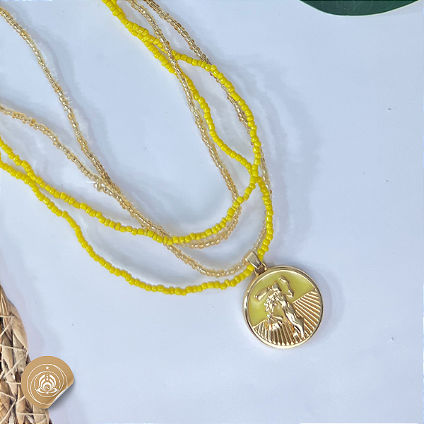 Guia de Oxum: amor, beleza e prosperidade com a força da Mãe das águas doces