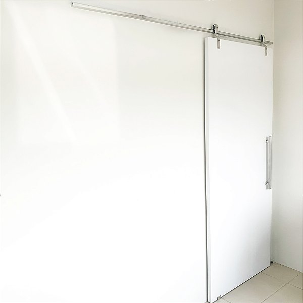 Porta Branca 1 m + Kit de Correr 2 m + Puxador Flat 50 cm Escovado
