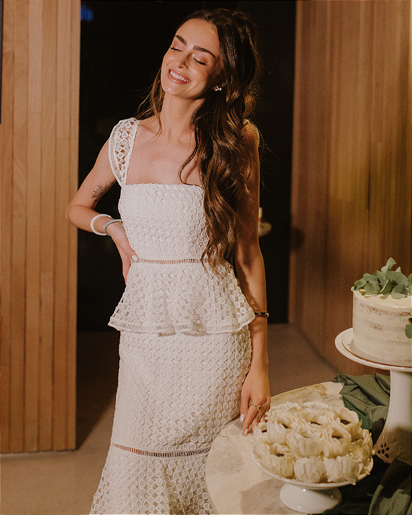 vestido renda midi branco