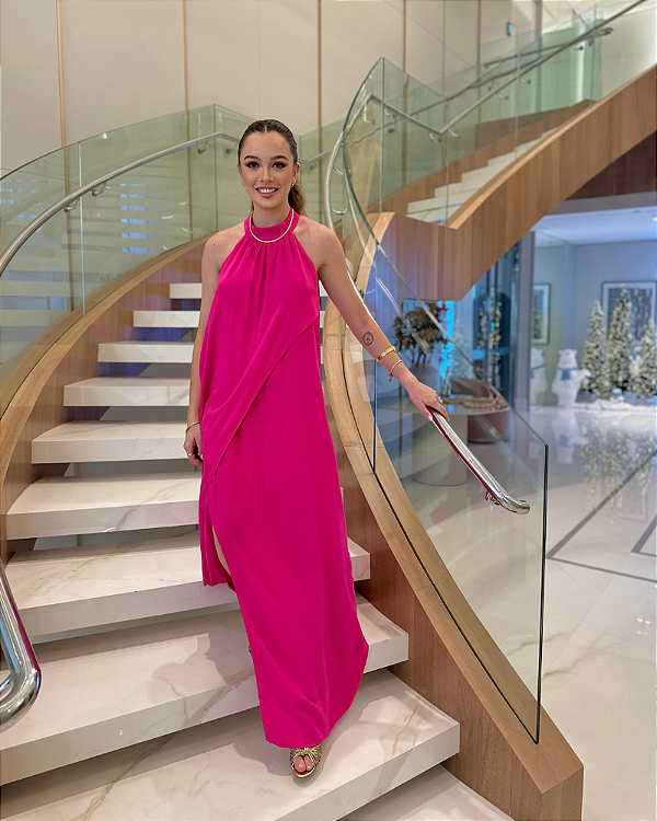 vestido fenda frente única rosa