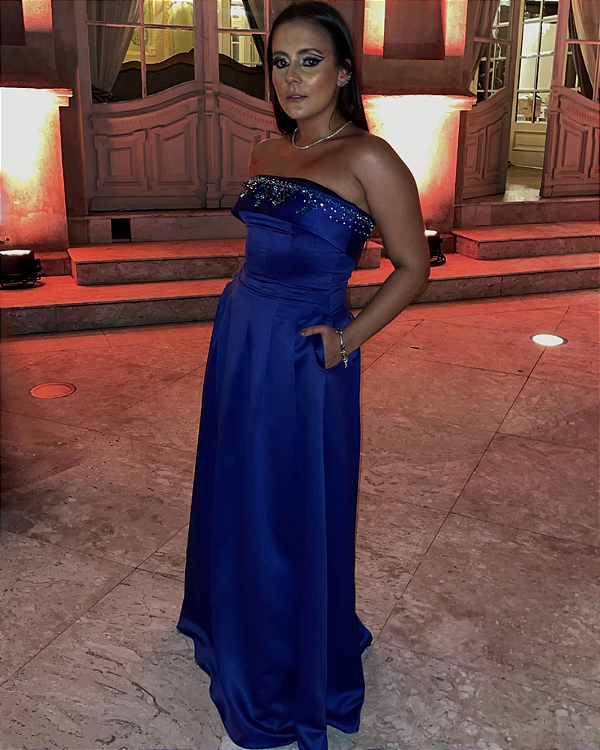 vestido bordado longo azul