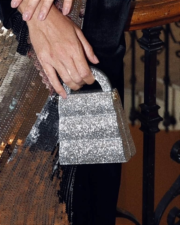 bolsa corrente longa prata