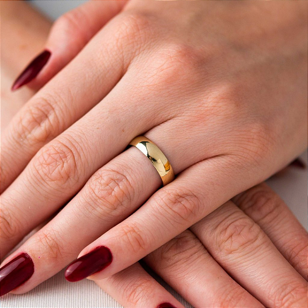 Par de Alianças Tradicional 4mm em Moeda Antiga + solitário