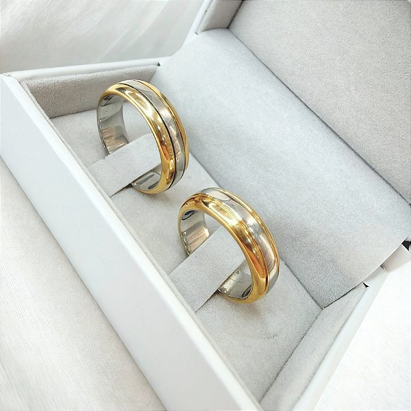 Par de Alianças Tradicional 6mm em Moeda Antiga Bodas